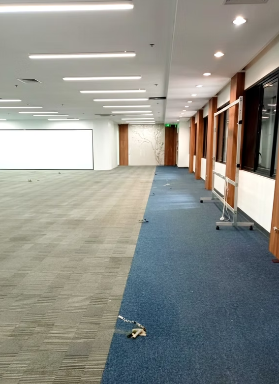 Traditional Office – V.A Rufino Side – 4th Floor – Keyland Building