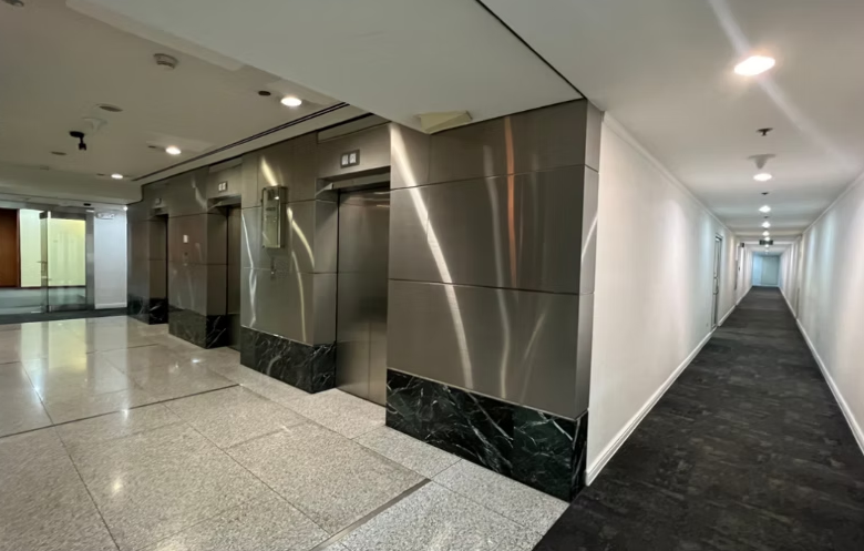 Traditional Office – Tower II – 10th Floor – RCBC Plaza