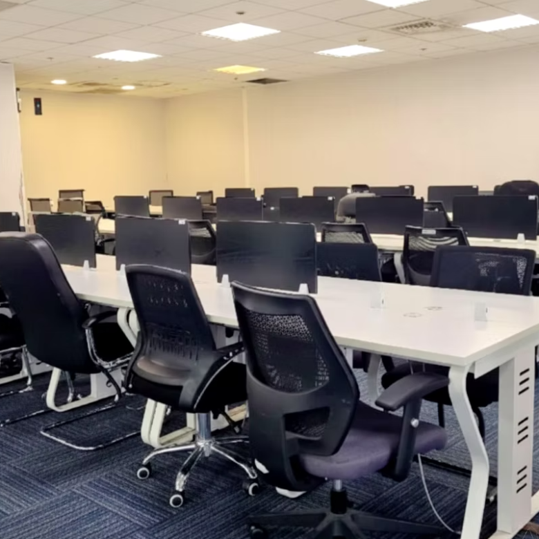 Traditional Office – Unit 7 – 23rd Floor – PBCOM Tower