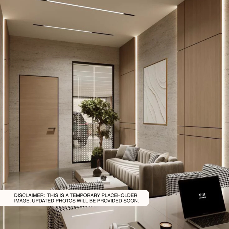 Traditional Office – Unit 2Q – Lee Gardens