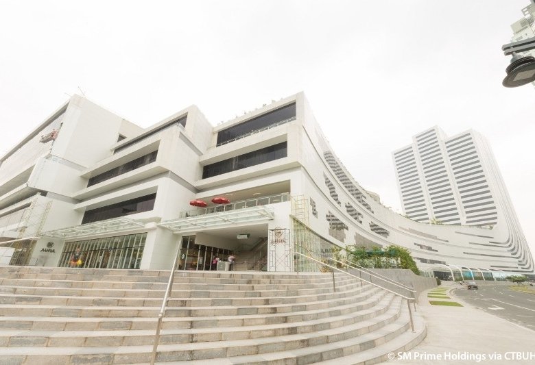 SM Aura Office Tower