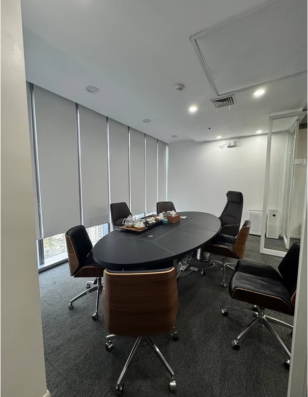 Traditional Office – Unit 3 and 5 – 27th Floor – The Finance Centre