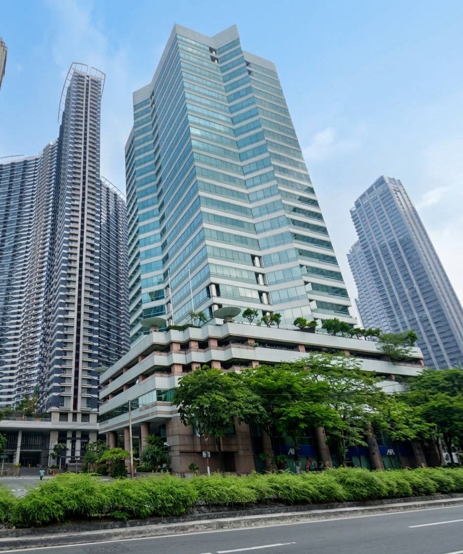 Phil AXA Life Centre - Office Space For Rent / Lease - Gil Puyat Makati City