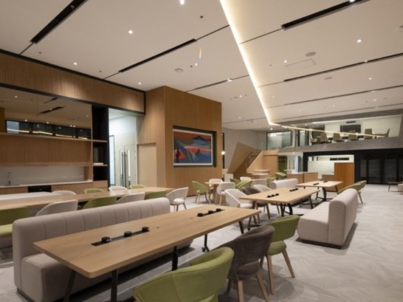 Serviced Office – A Floor & 27th Floor – Glas Tower