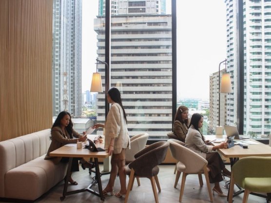 Serviced Office – A Floor & 27th Floor – Glas Tower