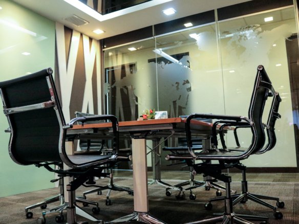 Serviced Office – 10th Floor – Unit 1 – Fort Legend Tower