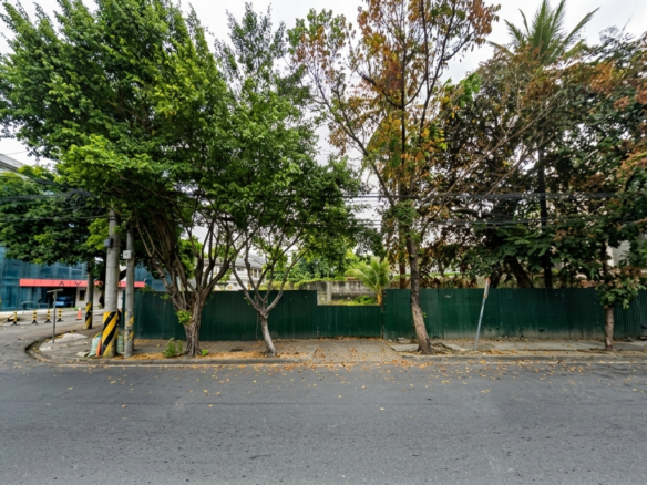 Commercial Land – Jupiter & Mars