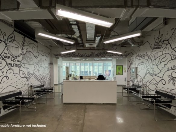 Traditional Office – 3101 – 31st Floor – One World Place