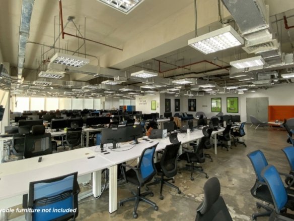 Traditional Office – 3101 – 31st Floor – One World Place