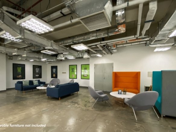 Traditional Office – 3101 – 31st Floor – One World Place