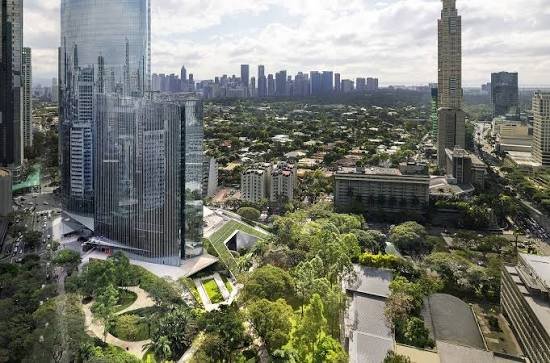 ayala triangle gardens
